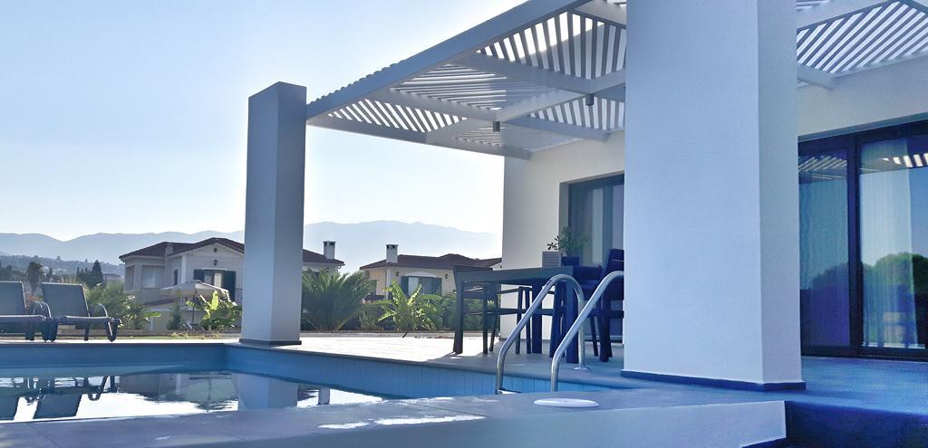 Les Residences สโวโรนาตา ภายนอก รูปภาพ
